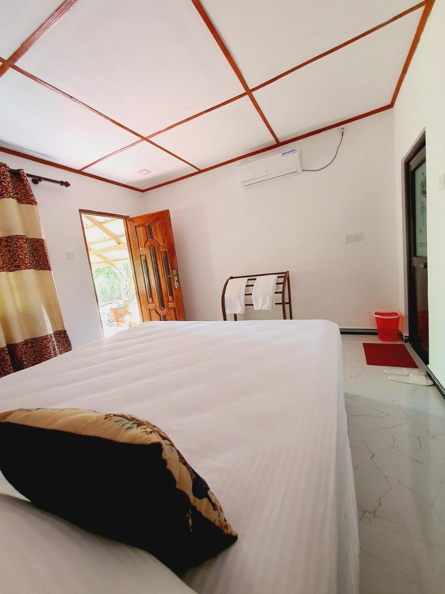 Jungle Eco Lodge & Safari 시기리야 외부 사진
